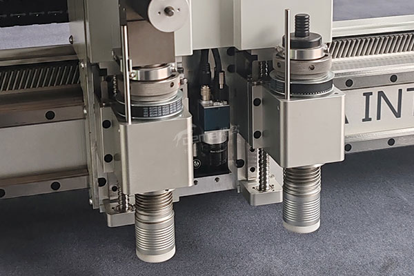 得馬高速裁切機(jī)F11-1625